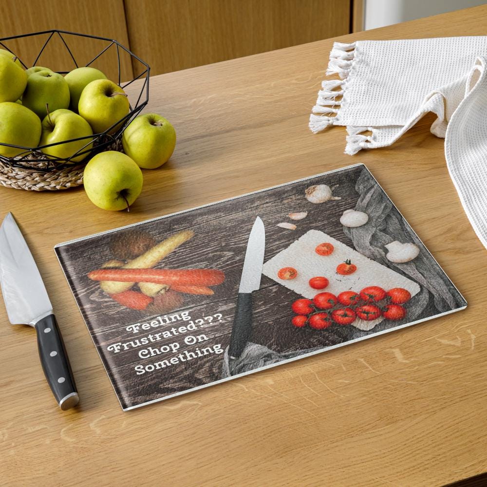 Vegetables & Knife Design Glass Cutting Board – 11×15" | Kitchen Gift
