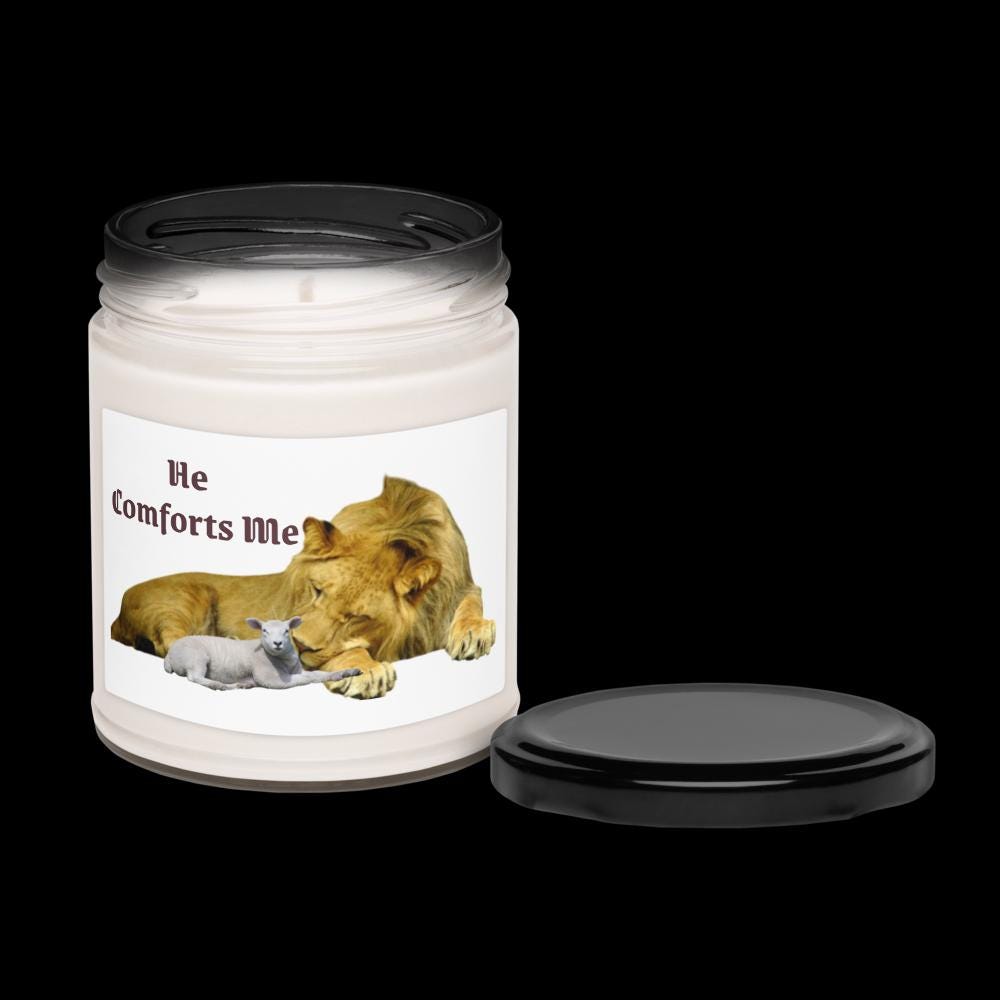"He Comforts Me" Lion & Lamb Scented Soy Candle With Lid – 9 oz | Christian Gift