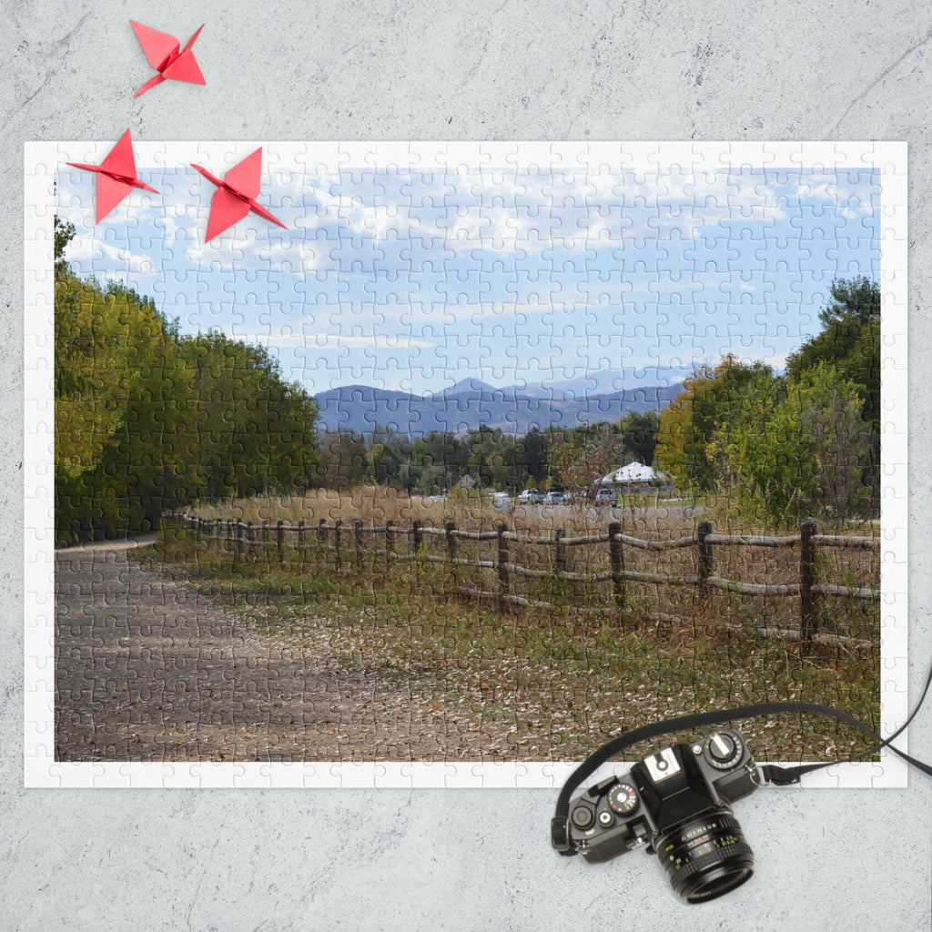 500 Piece Jigsaw Puzzle – Scenic Landscape in Tin Box