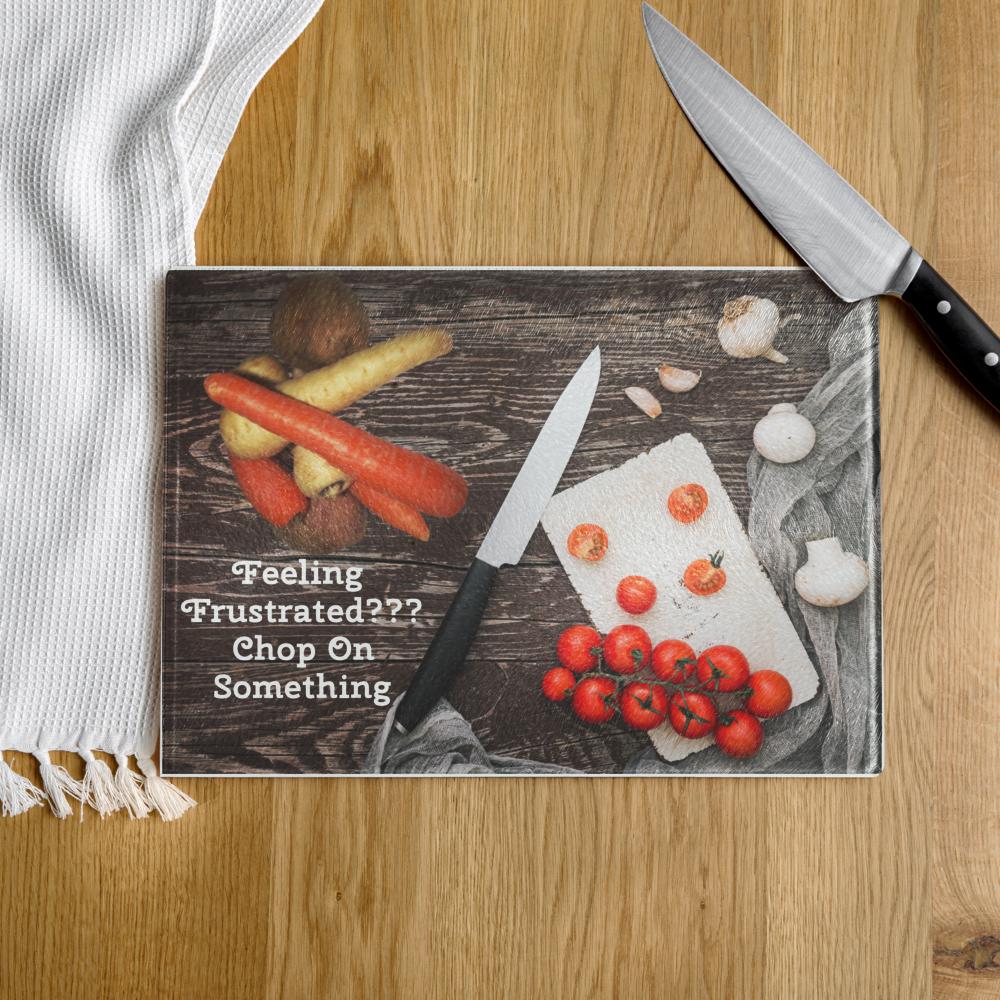 Vegetables & Knife Design Glass Cutting Board – 11×15" | Kitchen Gift